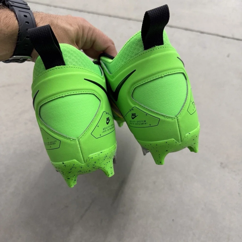 Nike Alpha Menace Pro 3 Men Size 11.5 Razor Sharp Cuts  Green Football Cleats